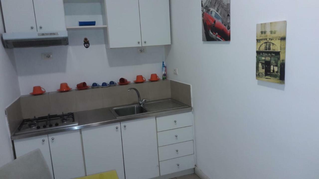 Bastiano'S Rooms カターニア エクステリア 写真