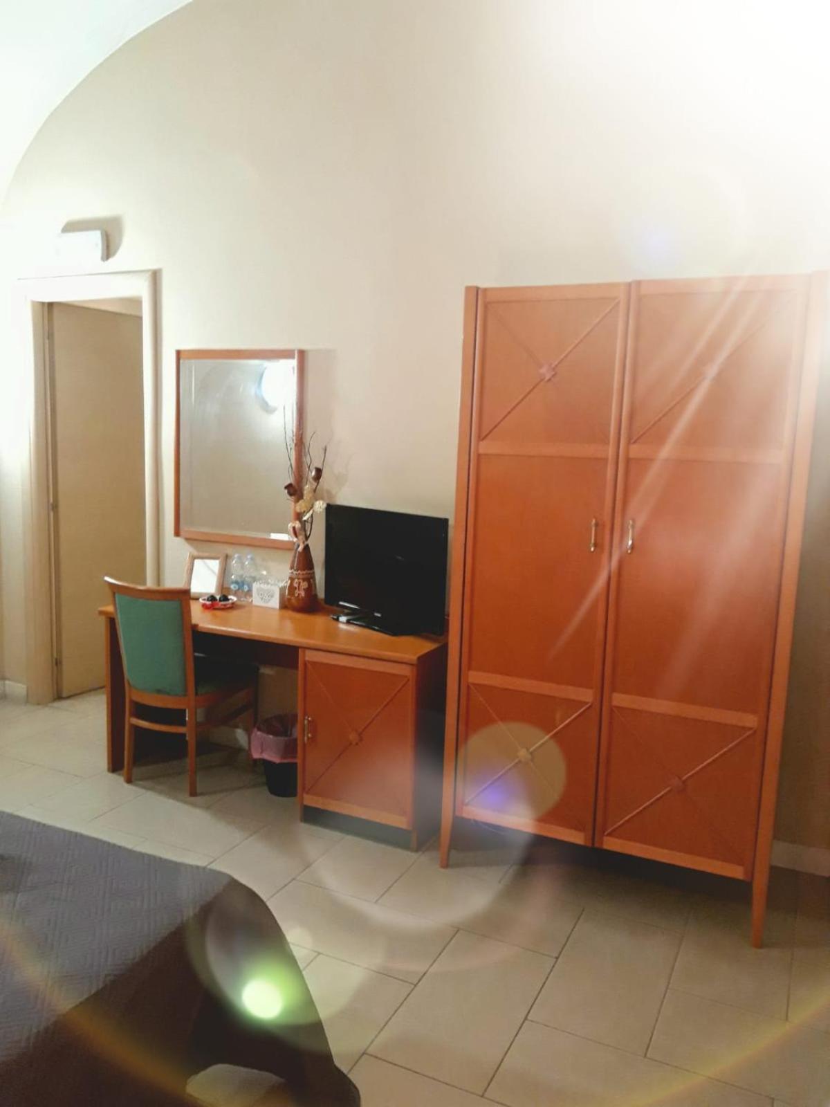 Bastiano'S Rooms カターニア エクステリア 写真